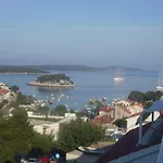 Jani Apartment *