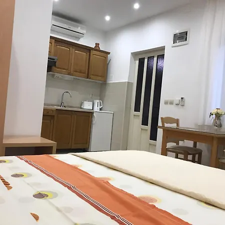Jani 흐바르