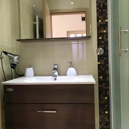 Jani شقة هفار